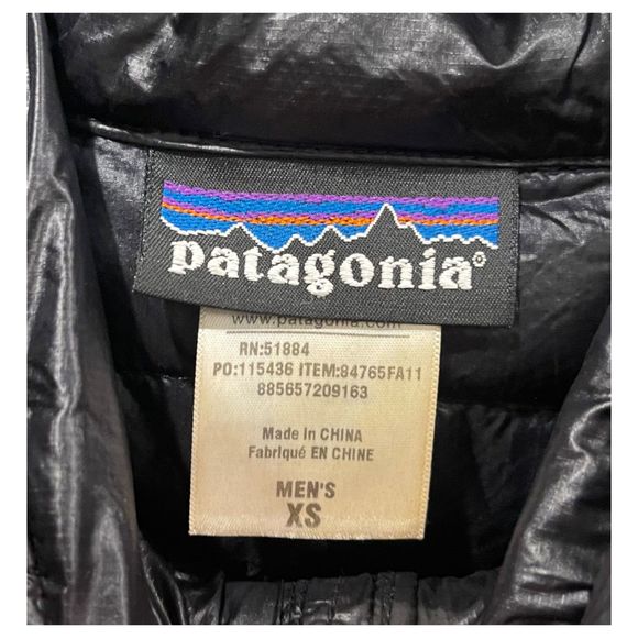PATAGONIA Ultralight Down Zipper Hoodie Black Jacket - Picture 3 of 6
